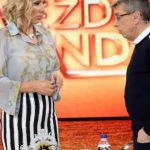 “Gadi mi se, oteo mi je sve” Pjevačica tužila Sašu Popovića, a na spisaku neprijatelja našla se i ova legenda – Ne pričamo već 2 decenije “Gadi mi se, oteo mi je sve” Pjevačica tužila Sašu Popovića, a na spisaku neprijatelja našla se i ova legenda – Ne pričamo već 2 decenije - featured image