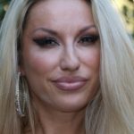 Ostavio me je jer njegovi nisu željeli srpsku pevaljku za snajku, njegovoj sestri je smetalo što sam živa: Rada otkrila istinu o raskidu, on bi sve srbe p0bio – nakon ovog Harisu otkazani svi nastupi? Ostavio me je jer njegovi nisu željeli srpsku pevaljku za snajku, njegovoj sestri je smetalo što sam živa: Rada otkrila istinu o raskidu – majka ga truje naci0naIizmom - featured image