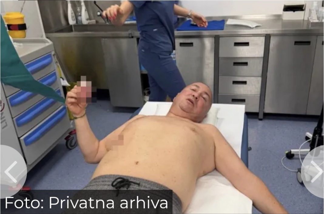 Prva slika Đanija nakon što je izujedan na svadbi: Folker u bolnici, leži bez majice na stolu sa ranom - featured image