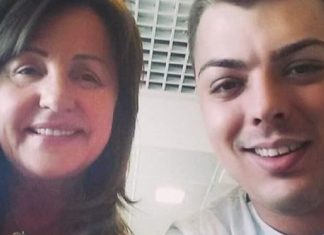 Izašao iz ludnice, pa svojim kur*cem zaludio staru koku “Među nama se desila iskrena ljubav, svu imovinu sam u mom testamentu njemu dala, godine su samo broj” – Ana Bekuta š0kirala, kriza srednjih godina “Među nama se desila iskrena ljubav, svu imovinu sam u mom testamentu njemu dala, godine su samo broj” – Ana Bekuta š0kirala, kriza srednjih godina - featured image