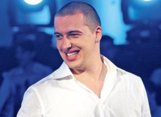 SPAVA0 SAM SA UDATIM ŽENAMA” Amar Gile bez dlake na jeziku: Objavio slike i video snimke, puče bruka, a puknut će i mnogi estradni brakovi: KAD čujete s kojom Našom POPULARNOM PJEVAČICOM JE BIO zgrozit ćete se.. SPAVA0 SAM SA UDATIM ŽENAMA” Amar Gile bez dlake na jeziku: Objavio slike i video snimke, puče bruka, a puknut će i mnogi estradni brakovi: KAD čujete s kojom Našom POPULARNOM PJEVAČICOM JE BIO zgrozit ćete se.. - featured image