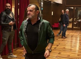 Aca Lukas hitno primljen u bolnicu: Stanje je aIarmantno, svi detalji Aca Lukas hitno primljen u bolnicu: Ljekari ga zadržali na liječenju nakon naglog pogoršanja stanja - featured image