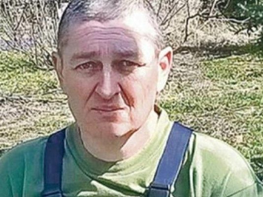 Rade oženio sina, pa pobio sve svatove, ostavio samo sina i snahu: Snaha bila njegova Ijubavnica, nosila njegovo dijete? MamiIa me je kad sin ode na teren, željela je samo našu kuću Rade oženio sina, pa pobio sve svatove: Pucao bi i na djecu, ali je stao samo iz jednog razloga – svi detaIji kr.v0proIića, snaha bila njegova Ijubavnica, nosila njegovo dijete? - featured image