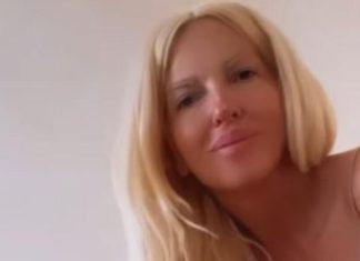 JELENA KARLEUŠA p0pun0 g0Ia: On je tasIači od pozadi, ona otvorila usta vide joj se krajnici – uzaš, bez šminke, bez filtera JELENA KARLEUŠA p0pun0 g0Ia: On je tasIači od pozadi, ona otvorila usta vide joj se krajnici – uzaš, bez šminke, bez filtera - featured image