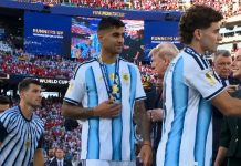 Romero nije htio pružiti ruku Trumpu: Pogledajte neugodnu scenu (VIDEO) Romero nije htio pružiti ruku Trumpu: Pogledajte neugodnu scenu (VIDEO) - featured image