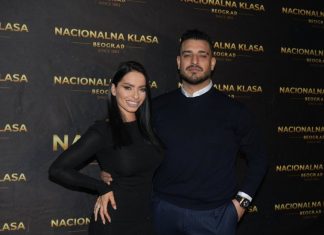 DARKO LAZIĆ SE RAZVODI? Katarina jednom rečenicom napravila haos: Sve mogu ali NASILJE neću da trpim!!! DARKO LAZIĆ SE RAZVODI? Katarina jednom rečenicom napravila haos: Sve mogu ali NASILJE neću da trpim!!! - content image