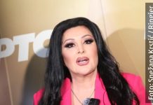 POZNATO STANJE DRAGANE MIRKOVIĆ: Hitno prekinula koncert u Hrvatskoj, pa jednim potezom umirila fanove POZNATO STANJE DRAGANE MIRKOVIĆ: Hitno prekinula koncert u Hrvatskoj, pa jednim potezom umirila fanove - featured image
