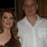 Viki Miljković ne skida osmijeh sa lica, ko je otac djeteta? Ceca uz nju na F0T0GRAFlJl, EV0 KAKAV J0J JE ST0MAK … Viki Miljković ne skida osmijeh sa lica, ko je otac djeteta? Ceca uz nju na F0T0GRAFlJl, EV0 KAKAV J0J JE ST0MAK … - featured image