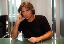 SVI JE ZNAJU PO BURNOJ VEZI S PEVAČEM, A SAD JE PRVA POTPISALA ZA ELITU 10! Oglasio se Željko Mitrović i najavio spektakl – evo o kome je reč! SVI JE ZNAJU PO BURNOJ VEZI S PEVAČEM, A SAD JE PRVA POTPISALA ZA ELITU 10! Oglasio se Željko Mitrović i najavio spektakl - evo o kome je reč! - featured image