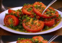 Magična salata od paradajza, 🥗🍅 nikada je nećete napraviti na bilo koji drugi način…