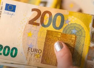 Novac stiže za 4 znaka: Evo ko će dobiti pare do 8. avgusta