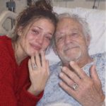 Udala sam se za neznanca iz bolničke čekaonice kako ne bi umro sam — nakon našeg jednotjednog braka njegov mi je odvjetnik predao njegov ruksak i rekao: „Želio je da saznaš istinu.“