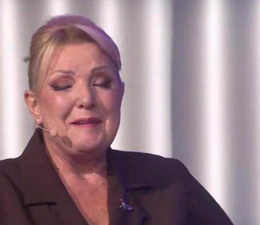 POPILA JE…: ZABRINJAVAJUĆE VESTI O SNEŽANI ĐURIŠIĆ! Svi strahuju za njeno zdravlje