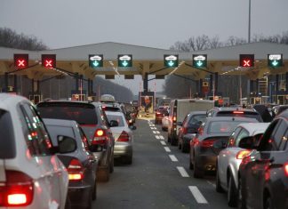 Bez ovog dokumenta nema ulaska u Crnu Goru! Od 1. novembra velike promene kod komšija, a evo na koga se to posebno odnosi!! Bez ovog dokumenta nema ulaska u Crnu Goru! Od 1. novembra velike promene kod komšija, a evo na koga se to posebno odnosi!! - featured image