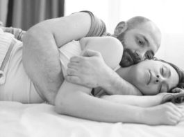 Šta znači ako žena tokom intimnog odnosa samo leži i pasivno se ponaša, prema psihologiji Šta znači ako žena tokom intimnog odnosa samo leži i pasivno se ponaša, prema psihologiji - featured image